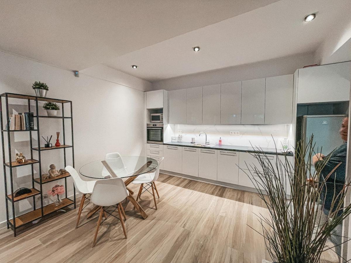 Pool Voula Apartment Close To Kavouri Beach By Cielo Homes Atény Exteriér fotografie
