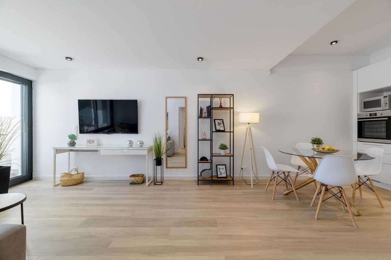 Pool Voula Apartment Close To Kavouri Beach By Cielo Homes Atény Exteriér fotografie